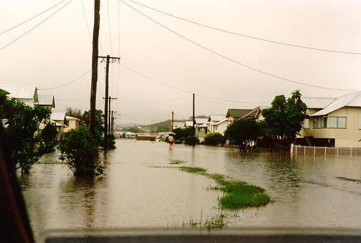 flashflooding flood_pictures : Lismore, NSW   11 May 1987