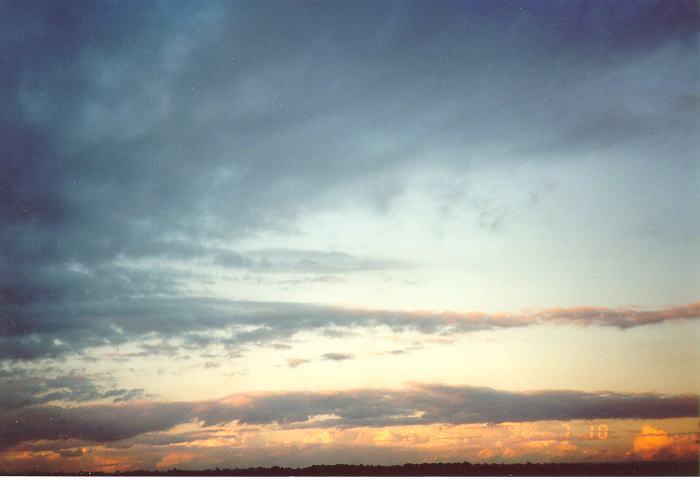 cumulus congestus : Schofields, NSW   10 July 1990