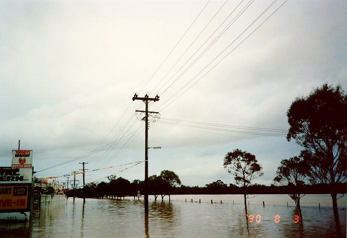 flashflooding flood_pictures : Riverstone, NSW   3 August 1990