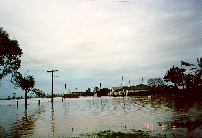 flashflooding flood_pictures : Riverstone, NSW   3 August 1990