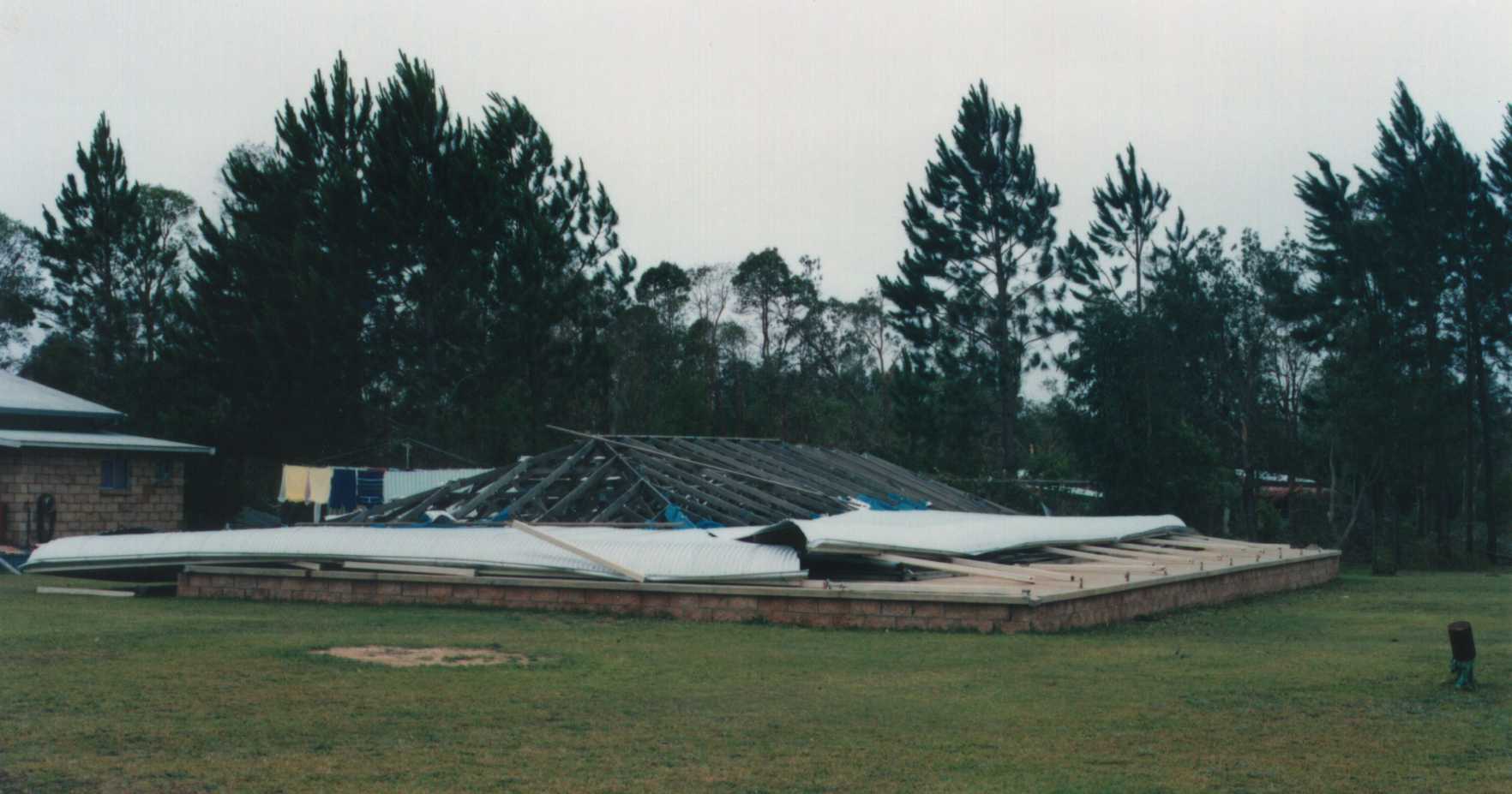 disasters storm_damage : Tucabia, NSW   20 November 1993