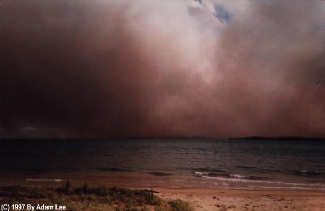 contributions received : Batemans Bay, NSW<BR>Photo by Adam Lee   3 January 1994