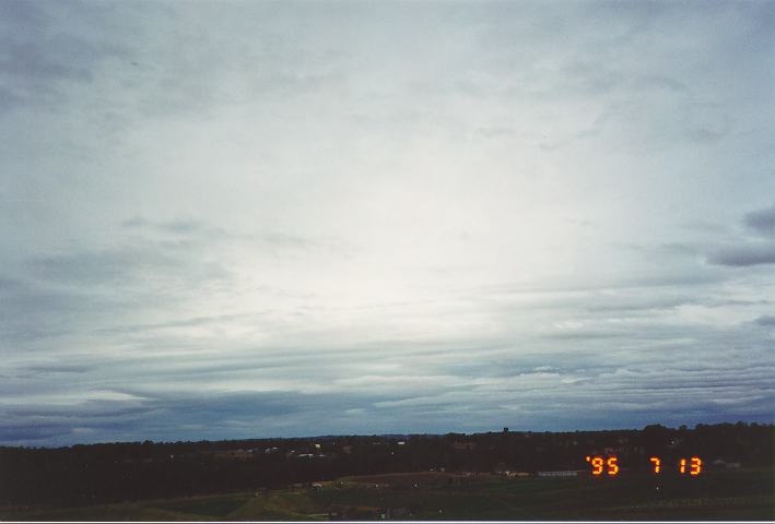 altocumulus altocumulus_cloud : Schofields, NSW   13 July 1995