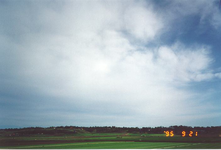 cirrostratus cirrostratus_cloud : Freemans Reach, NSW   21 September 1995