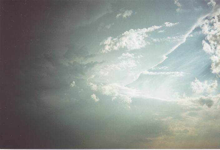 anvil thunderstorm_anvils : Rooty Hill, NSW   28 October 1995