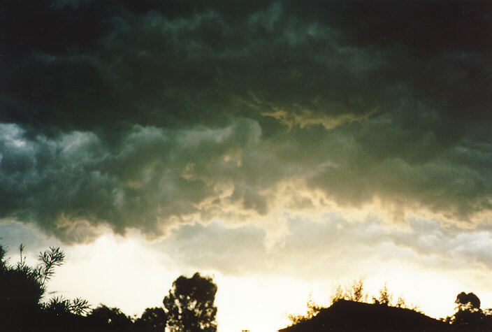 shelfcloud shelf_cloud : Oakhurst, NSW   8 February 1996