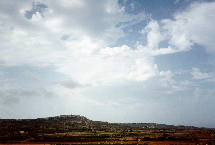 altocumulus castellanus : Malta   22 August 1996