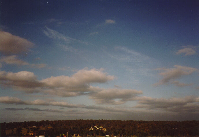 stratus stratus_cloud : Schofields, NSW   3 December 1996