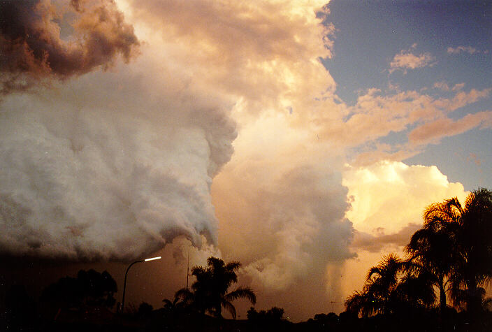 thunderstorm cumulonimbus_incus : Oakhurst, NSW   23 March 1997