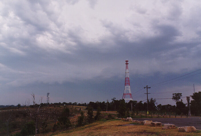 cumulonimbus thunderstorm_base : Horsley Park, NSW   26 November 1997