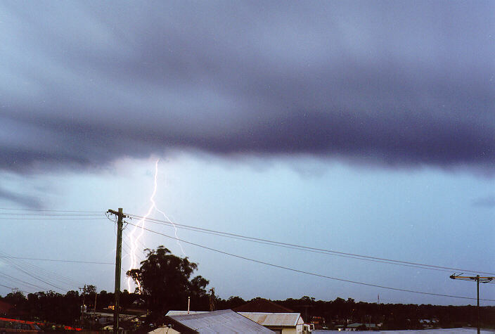 shelfcloud shelf_cloud : Schofields, NSW   4 February 1998