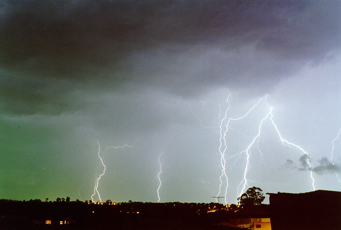 lightning lightning_bolts : Schofields, NSW   4 February 1998