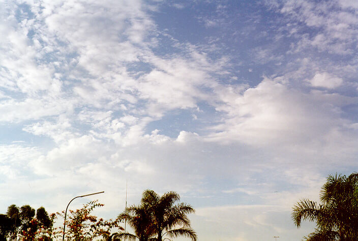 altocumulus altocumulus_cloud : Oakhurst, NSW   12 February 1998