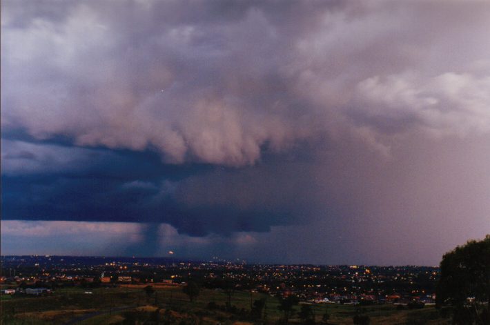 cumulonimbus thunderstorm_base : Horsley Park, NSW   13 November 1998