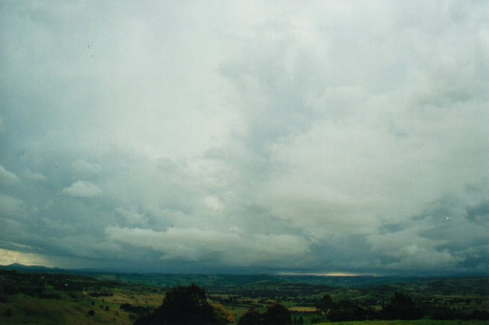 thunderstorm cumulonimbus_incus : McLeans Ridges, NSW   28 August 1999