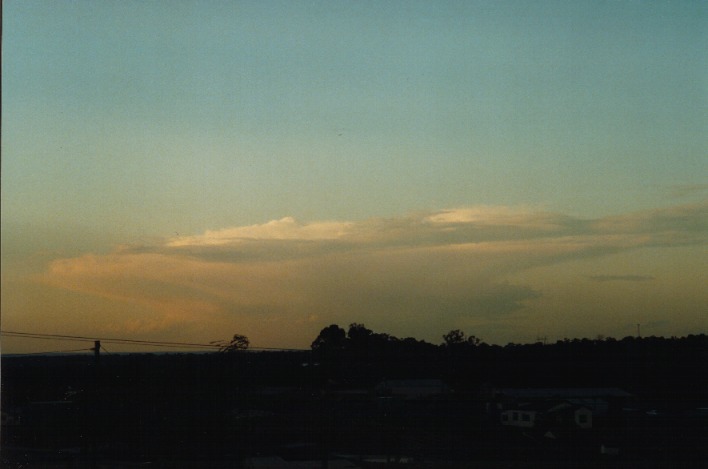 thunderstorm cumulonimbus_incus : Schofields, NSW   21 September 1999