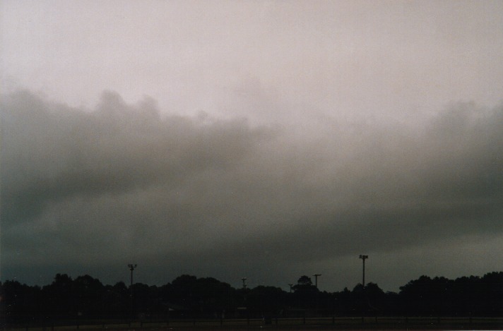 stratocumulus stratocumulus_cloud : Old Bar, NSW   24 October 1999