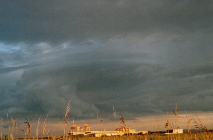 altocumulus altocumulus_cloud : Raymond Terrace, NSW   24 October 1999