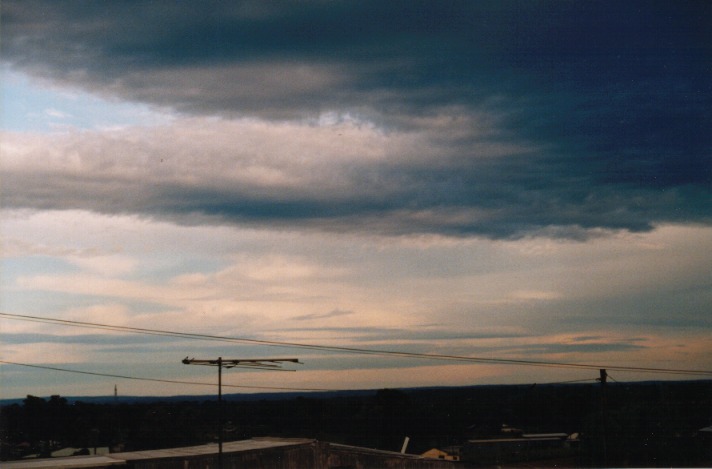 altocumulus altocumulus_cloud : Schofields, NSW   26 October 1999