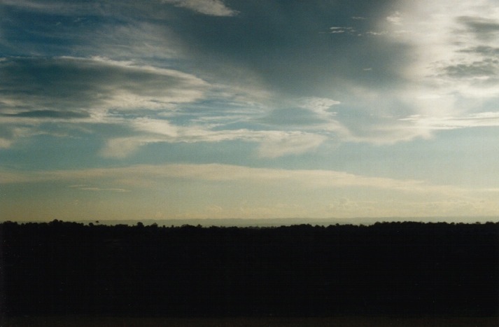 thunderstorm cumulonimbus_incus : Rooty Hill, NSW   3 April 2000