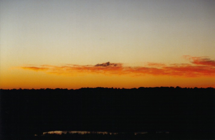 virga virga_pictures : Schofields, NSW   22 June 2000