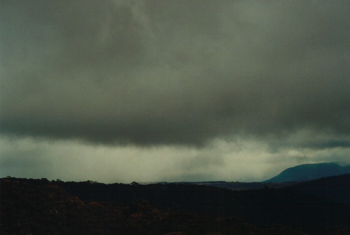 raincascade precipitation_cascade : Lithgow, NSW   29 June 2000