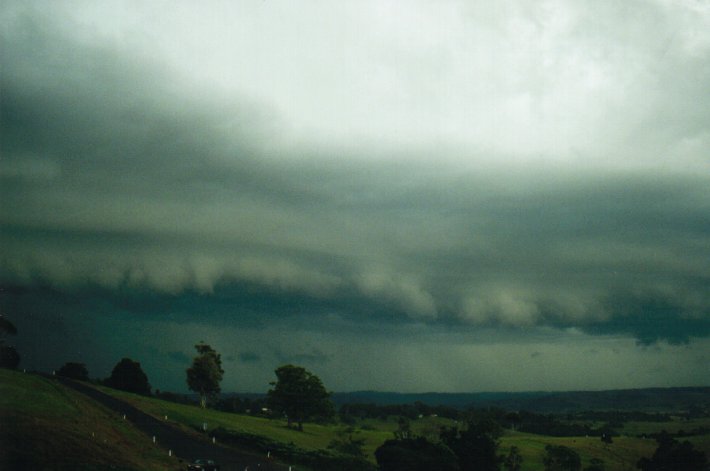 shelfcloud shelf_cloud : McLeans Ridges, NSW   10 July 2000