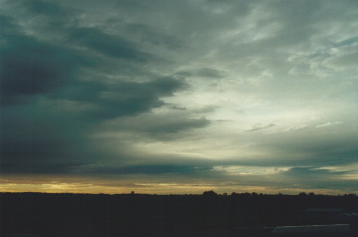 altocumulus altocumulus_cloud : Schofields, NSW   14 October 2000