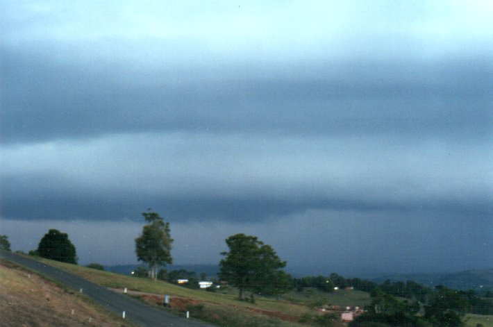 shelfcloud shelf_cloud : McLeans Ridges, NSW   25 October 2000