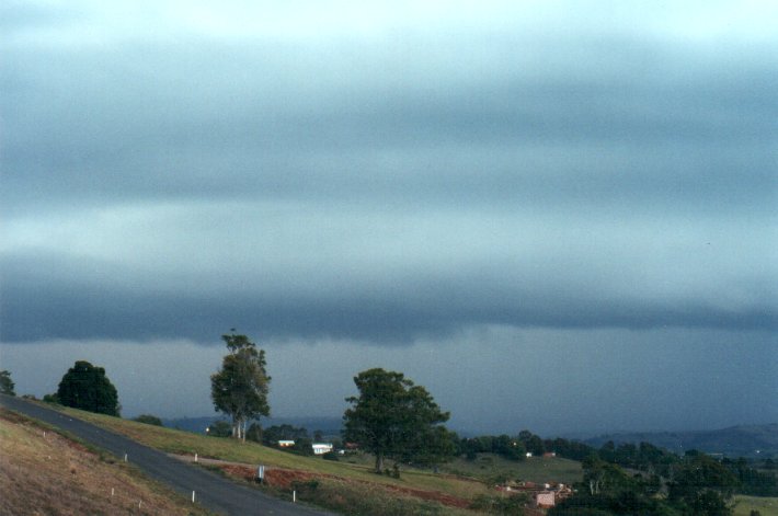 shelfcloud shelf_cloud : McLeans Ridges, NSW   25 October 2000