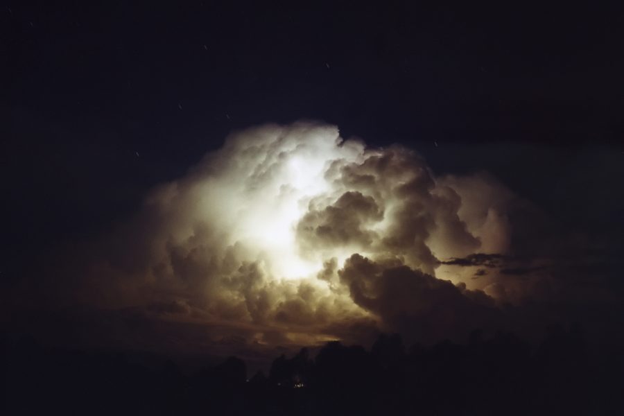 lightning lightning_bolts : McLeans Ridges, NSW   4 November 2000