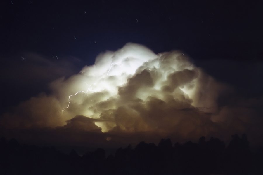 lightning lightning_bolts : McLeans Ridges, NSW   4 November 2000