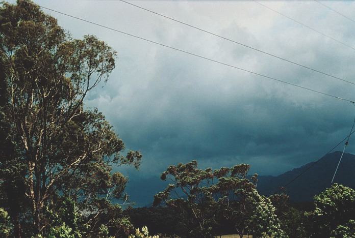 cumulonimbus thunderstorm_base : Coffs Harbour, NSW   5 November 2000