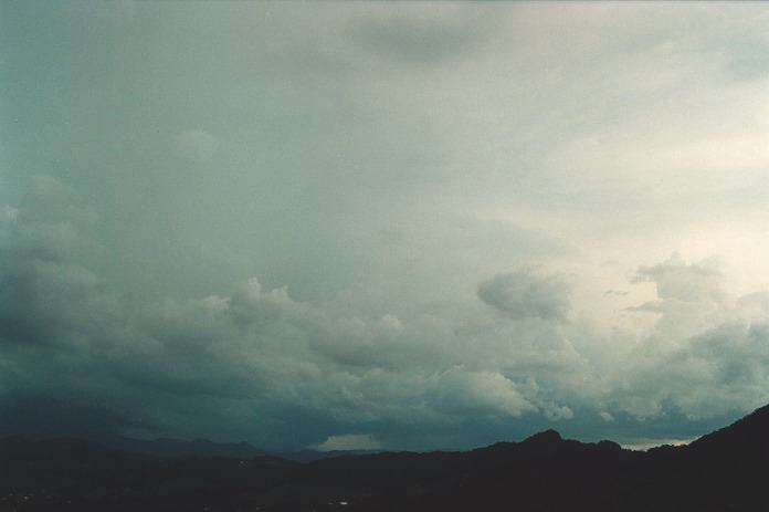 cumulonimbus supercell_thunderstorm : Coffs Harbour, NSW   5 November 2000