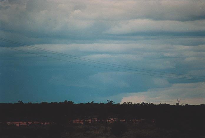 cumulonimbus thunderstorm_base : Bourke, NSW   19 November 2000