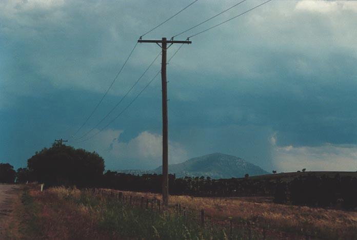 cumulonimbus supercell_thunderstorm : N of Jerrys Plains, NSW   6 December 2000