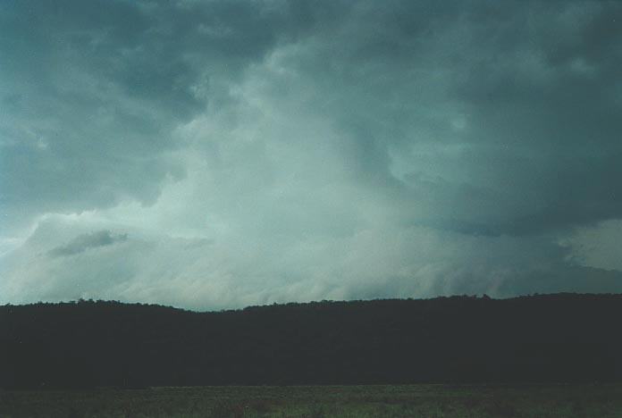 cumulonimbus thunderstorm_base : Castlereagh, NSW   13 December 2000