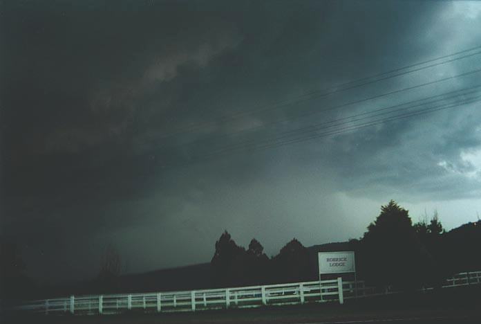 raincascade precipitation_cascade : Castlereagh, NSW   18 December 2000