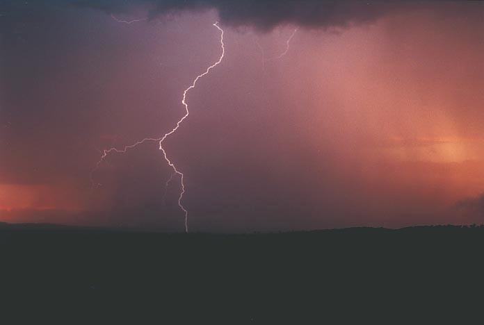 lightning lightning_bolts : Gulgong, NSW   8 January 2001