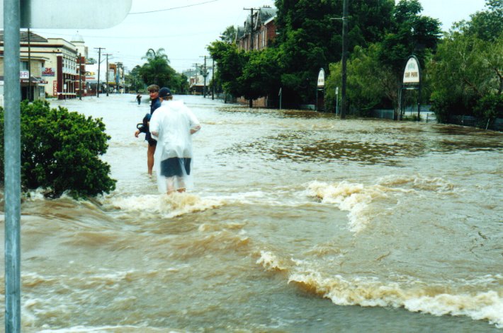 favourites michael_bath : Lismore, NSW   2 February 2001