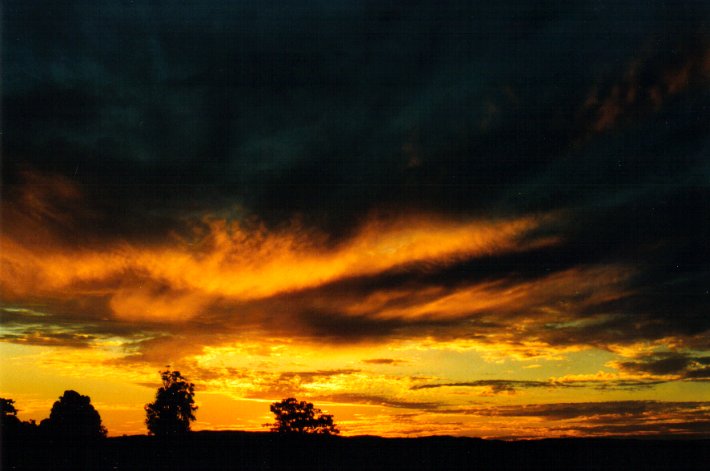 altostratus altostratus_cloud : McLeans Ridges, NSW   25 May 2001