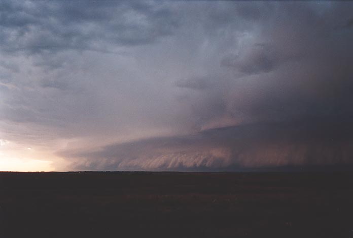 cumulonimbus supercell_thunderstorm : W of Woodward, Oklahoma, USA   27 May 2001