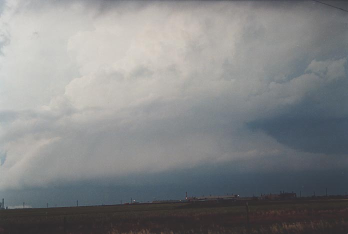 cumulonimbus supercell_thunderstorm : Amarillo, Texas, USA   29 May 2001