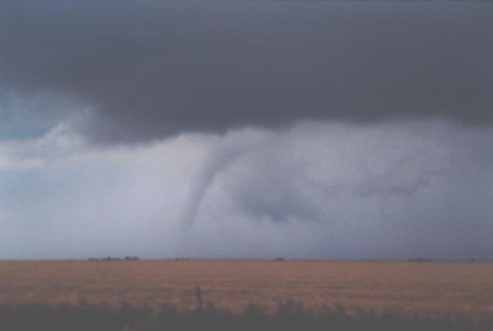 cumulonimbus supercell_thunderstorm : N of Amarillo, Texas, USA   29 May 2001