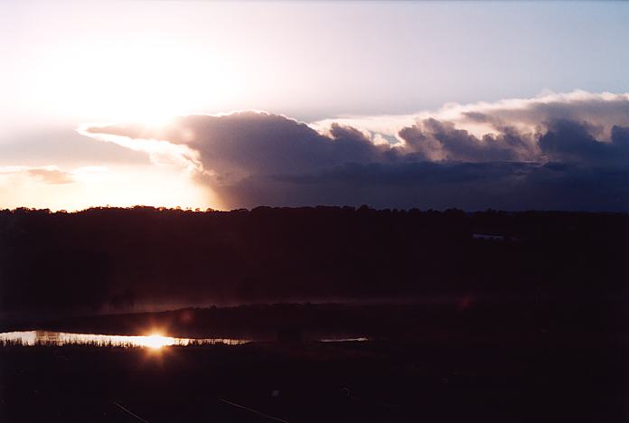 thunderstorm cumulonimbus_incus : Schofields, NSW   28 August 2001