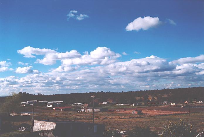 cumulus humilis : Schofields, NSW   9 September 2001