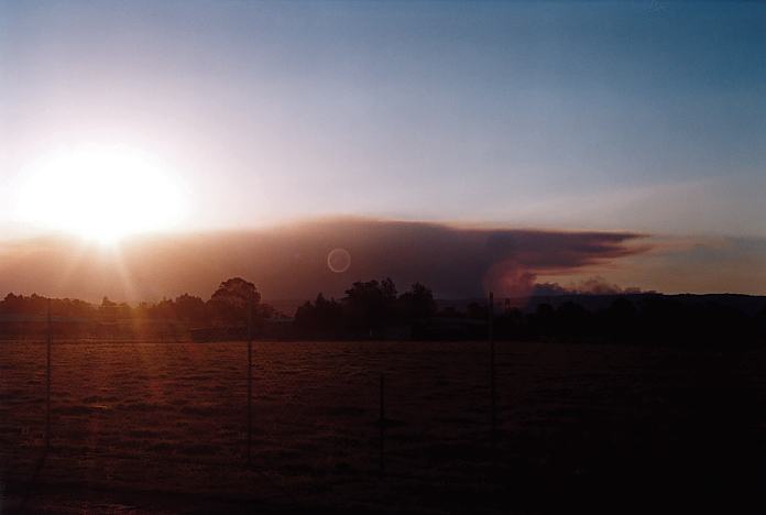 bushfire wild_fire : Richmond, NSW   22 September 2001