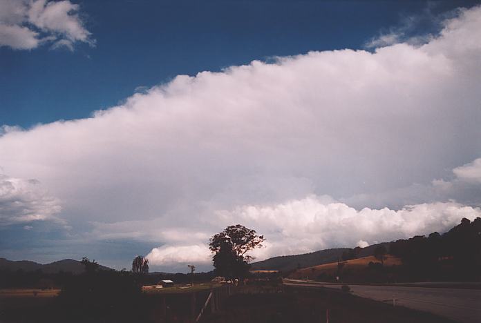 thunderstorm cumulonimbus_incus : End of Bulahdelah bypass northern side, NSW   3 October 2001