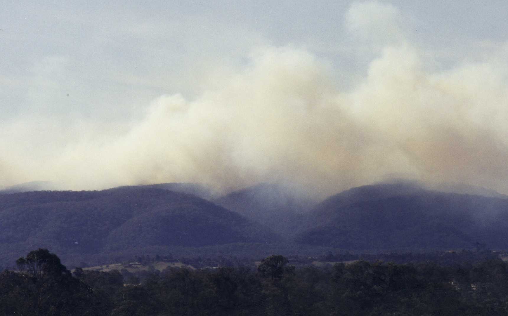 contributions received : www.weatherdownunder.net<BR>Photo by Brett Vilnis   1 December 2001