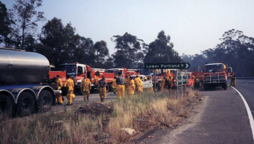 contributions received : www.weatherdownunder.net<BR>Photo by Brett Vilnis   1 December 2001